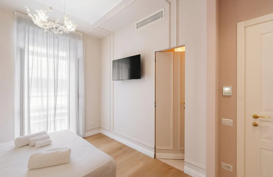 Firenze Boutique Rooms-1