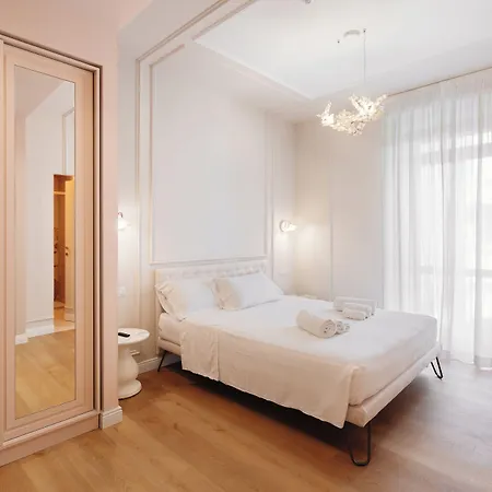 Firenze Boutique Rooms-3